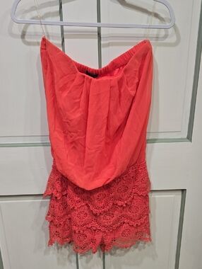 Miss Avenue Coral Strapless Lace Romper